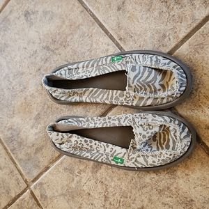 Sanuk slip on shoes